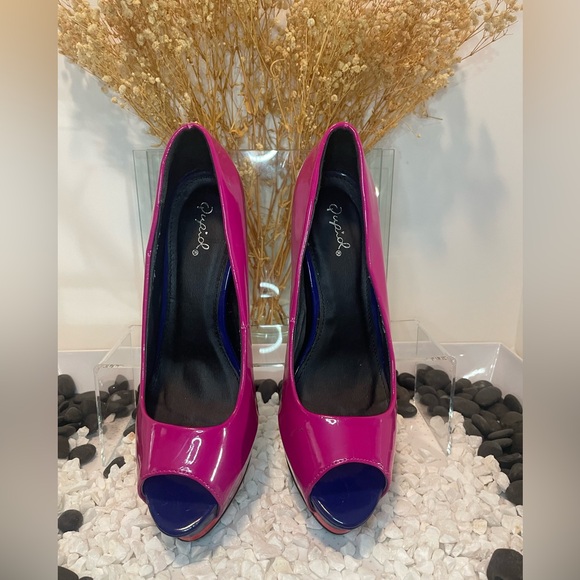 Qupid Pink Multi Peep Toe Heels - Picture 2 of 3